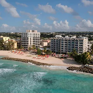 Otel O2 Club & By Ocean, Christ Church